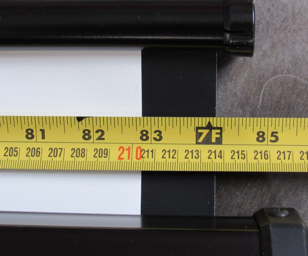 NEW QUARTET 684S PROJECTION SCREEN WALL/CEILING MOUNT 84"x84"