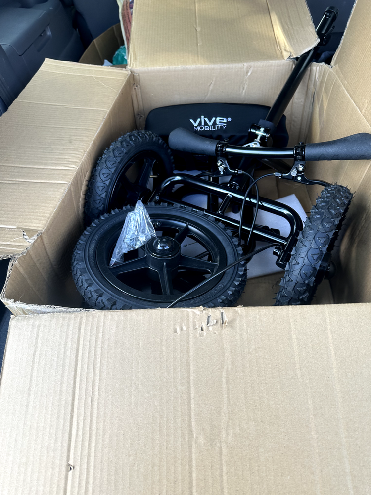 All Terrain Knee Walker Features: Great crutch alternative Height adjustable han