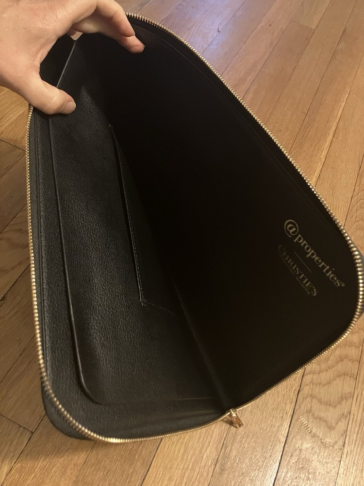 Black Leather-like Portfolio