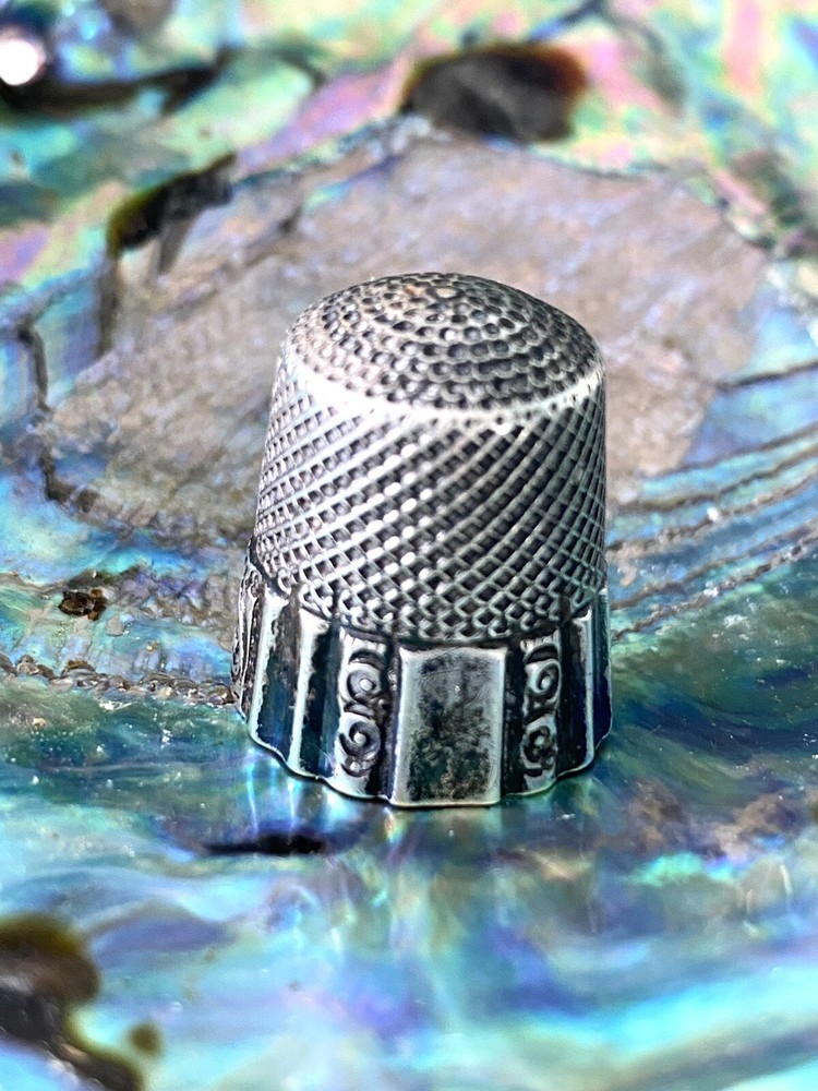 Antique Ketcham & McDougall MKD Sterling Silver Thimble 12