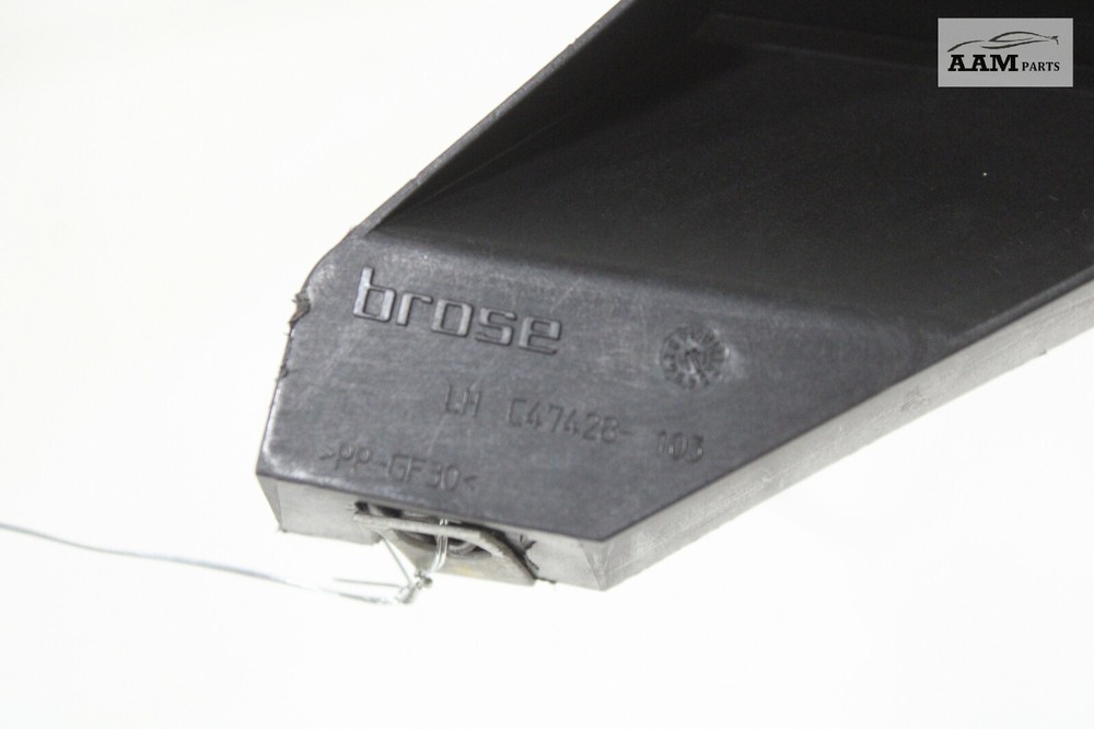 2018-2024 FREIGHTLINER CASCADIA FRONT LEFT DRIVER WINDOW GUIDE CHANNEL OEM