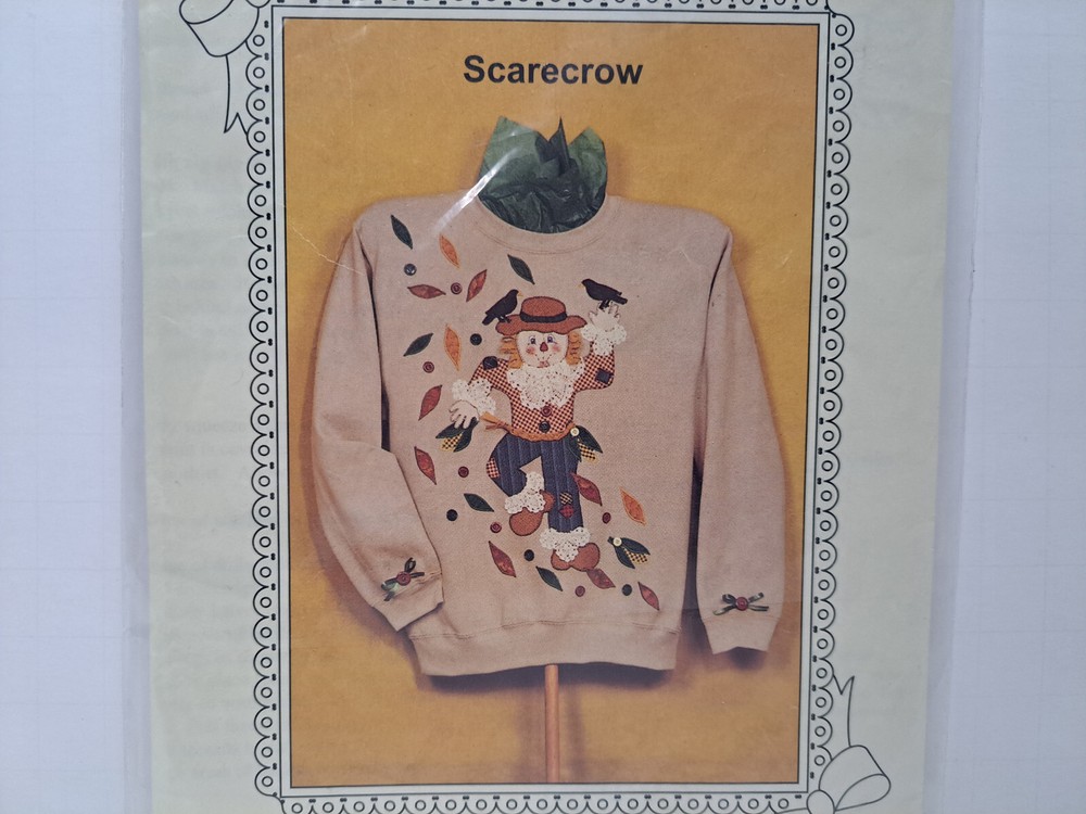 Ozark Crafts Pattern - Doily Wear Scarecrow #825