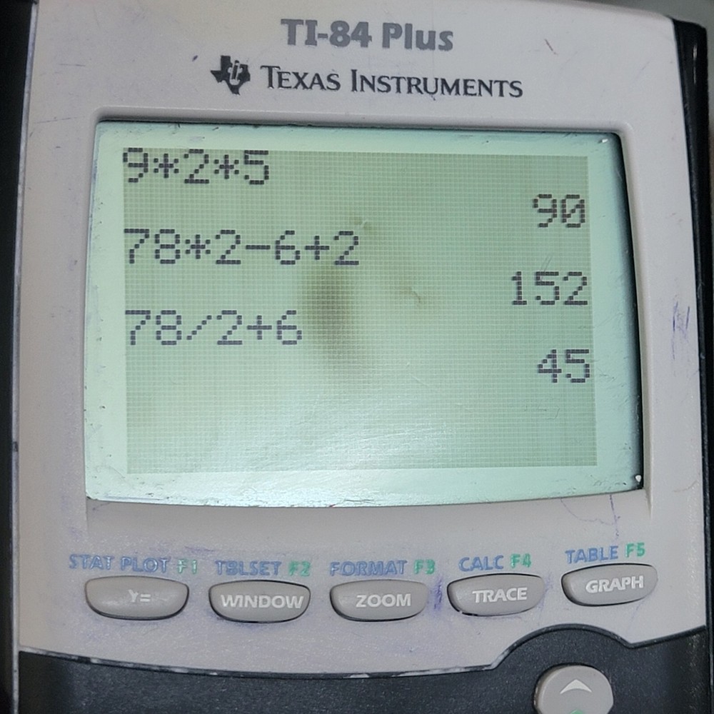 Texas Instruments TI-84 Plus Graphing Calculator Black with Case Tested