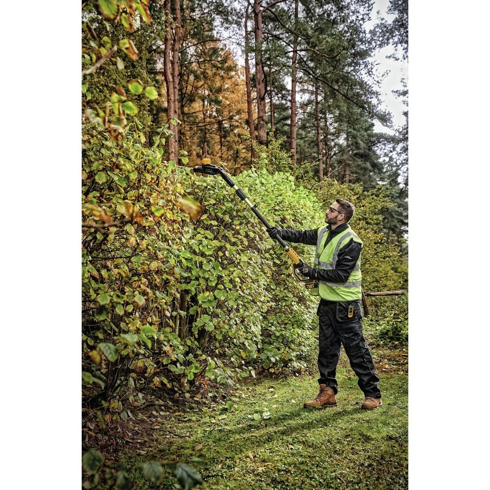 DeWalt DCKO86M1R 20V MAX Pole Saw/Pole Hedge Trimmer 4 Ah Certified Refurbished