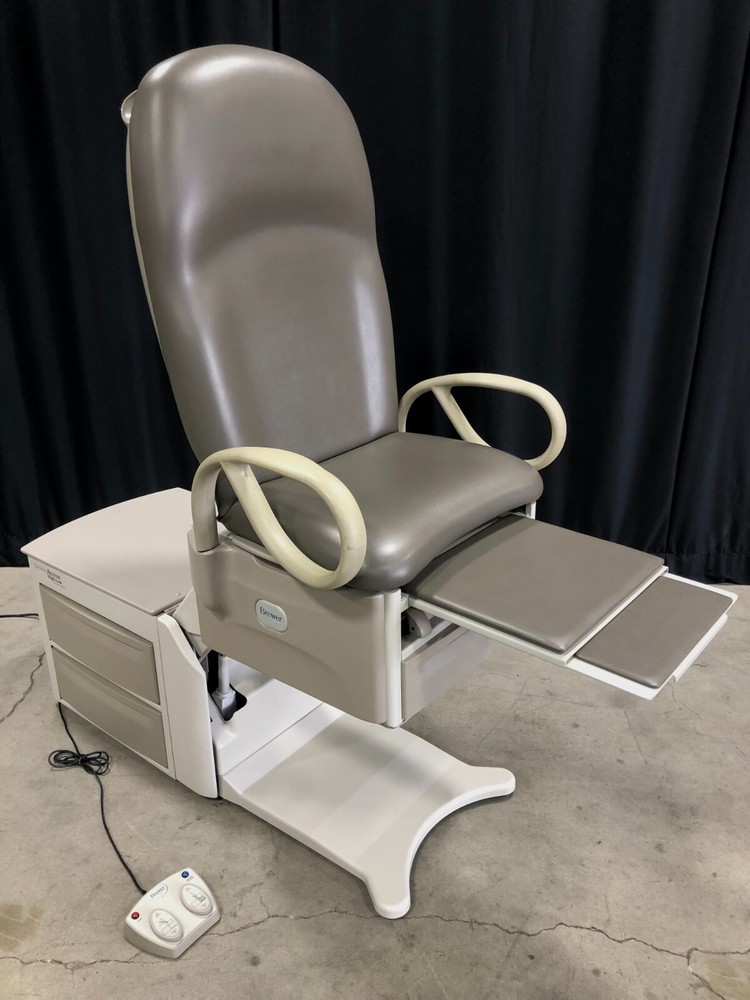 Brewer 6500 Access High-Low Exam Table