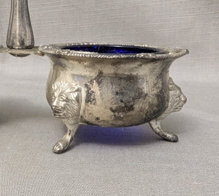 Vtg Silver plate Salt & Pepper Cellar COBALT BLUE GLASS Footed LION HEADS (S1)