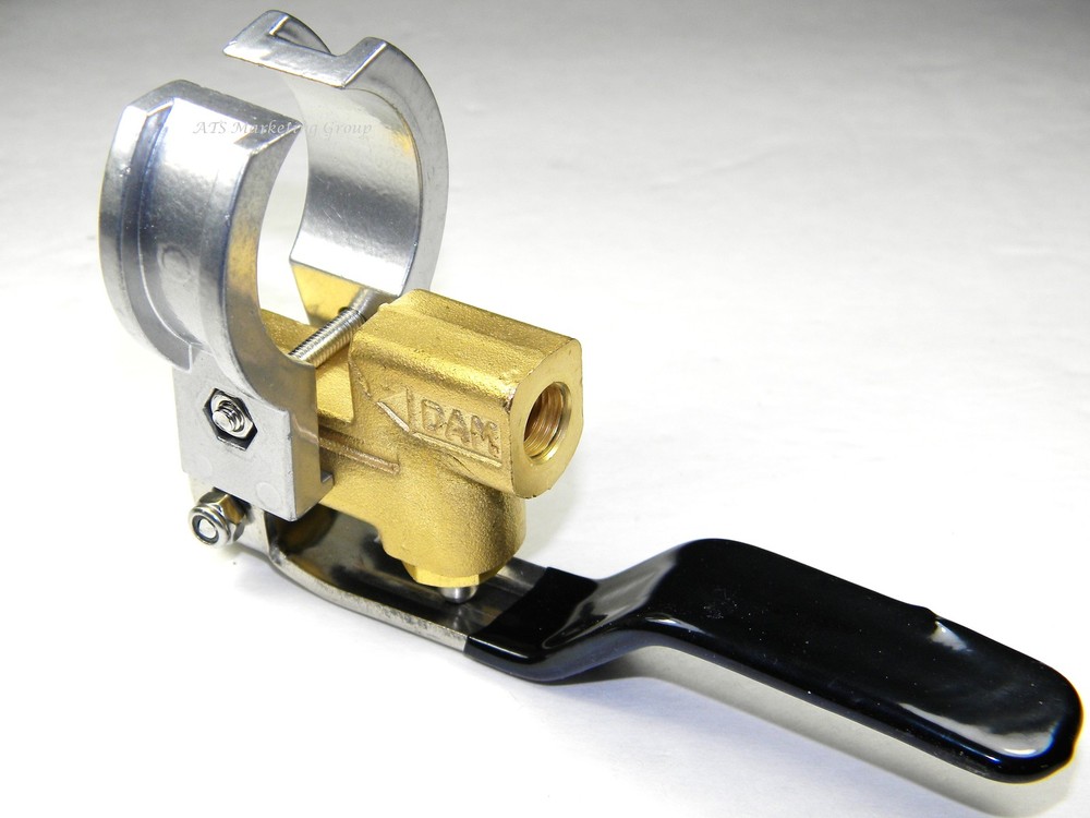 Carpet Cleaning - Detail Tool Valve w/brackets