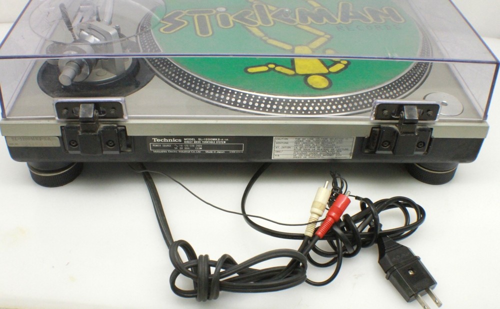 Technics Turntable Modle SL1200 MK2 DJ