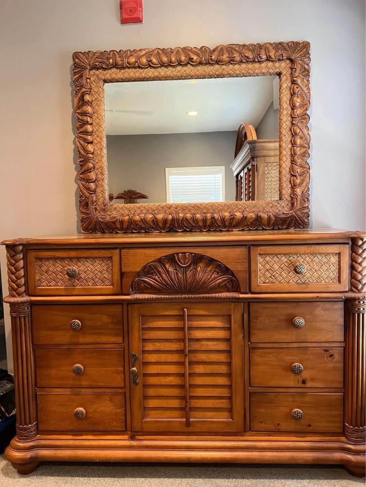 Palm Court Bedroom Set