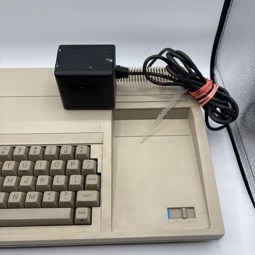 Texas Instruments Computer 99/4A, Untested, W/ Power Adapter & Car Wars, Othello
