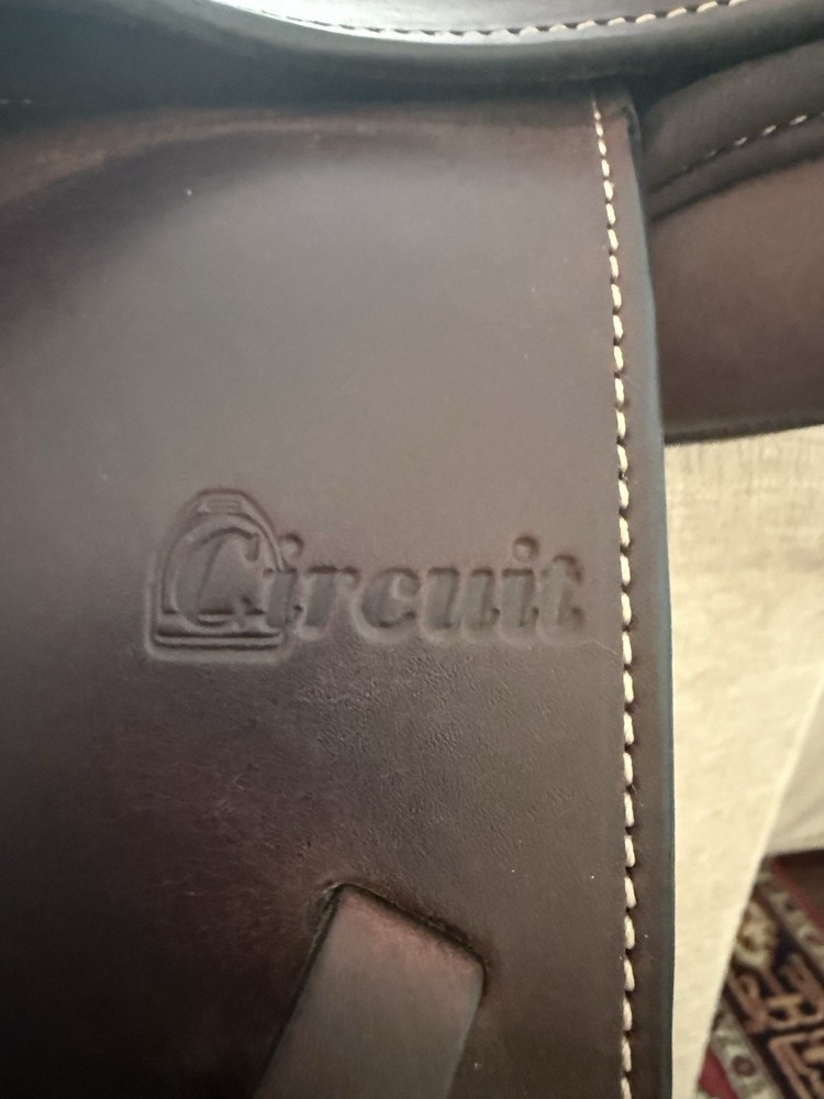 Dover Circut Saddle 17.5