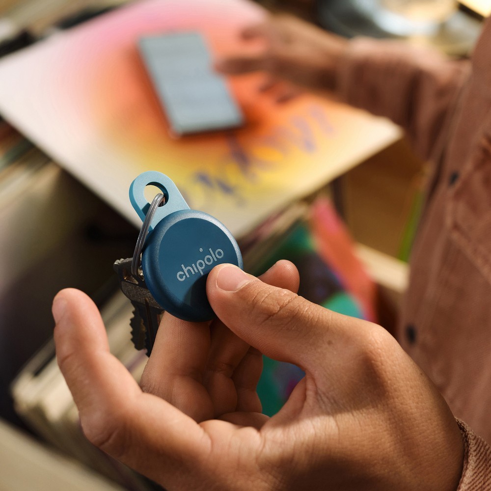 Chipolo® LOOP Rechargeable Device Tracking Tag (4 Pack; Charcoal/Chalk/Navy/Cora