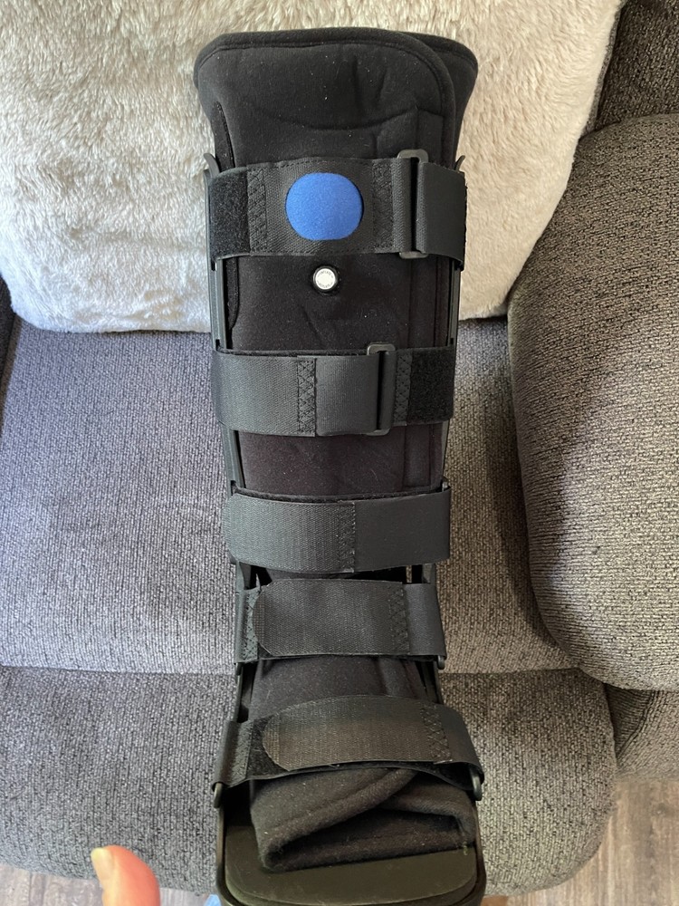 walking boot advantage elite orthopedics large