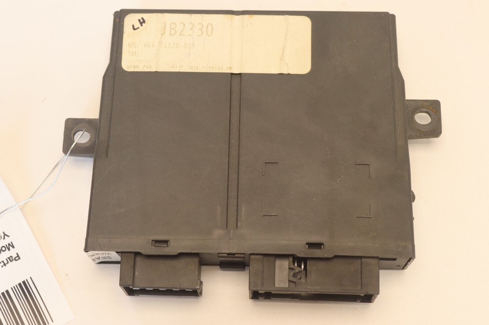 2017-2025 FREIGHTLINER CASCADIA 126 LEFT DRIVER SIDE DOOR SWITCH MODULE OEM