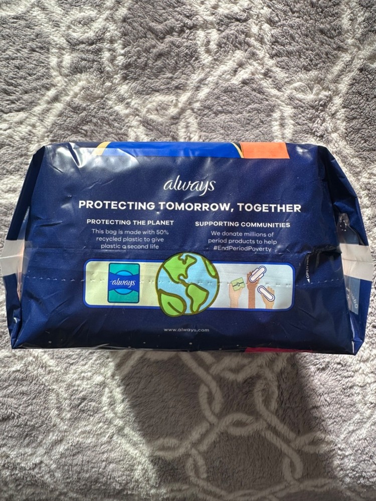 Always Ultra Thin Overnight Pads 40 Count NEW