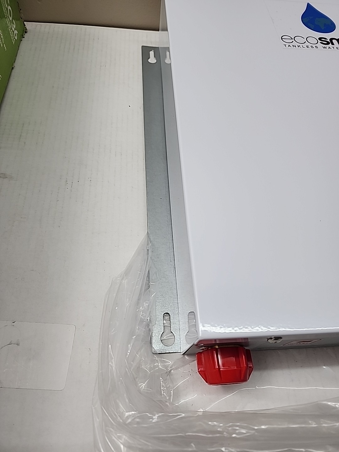 EcoSmart ECO 36 kW 7.03 GPM 240-Volt Electric Tankless Water Heater ( NEW )