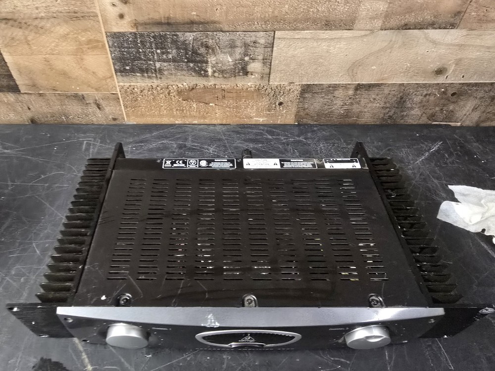 Behringer A500 Professional 500W Reference Class Studio Power Amplifier