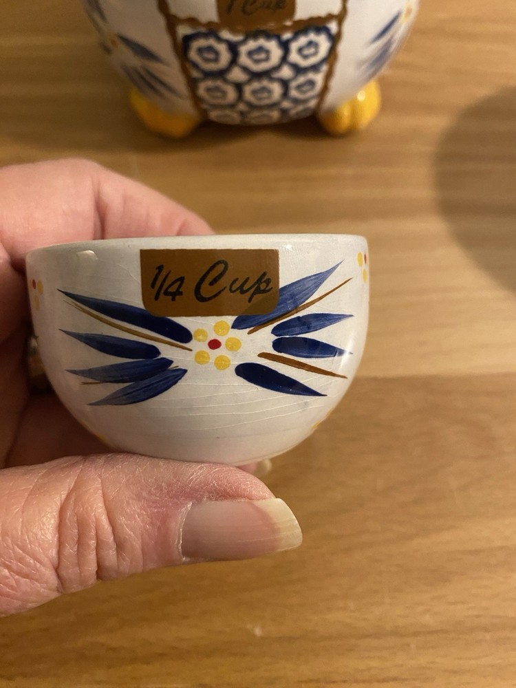 Temptations Old World Blue Owl Nesting Measuring Cups