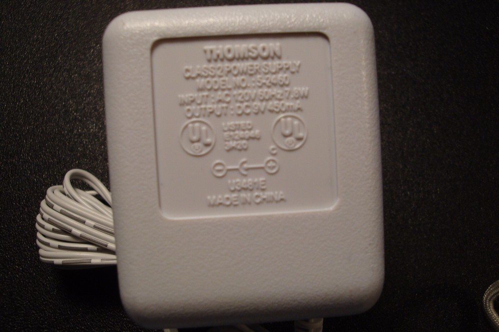 Thomson 5-2460 9VDC 450mA AC POWER Adapter