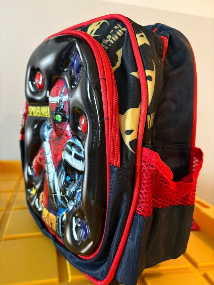 Spiderman 3d Backpack Hardshell 12 X 11 Inches