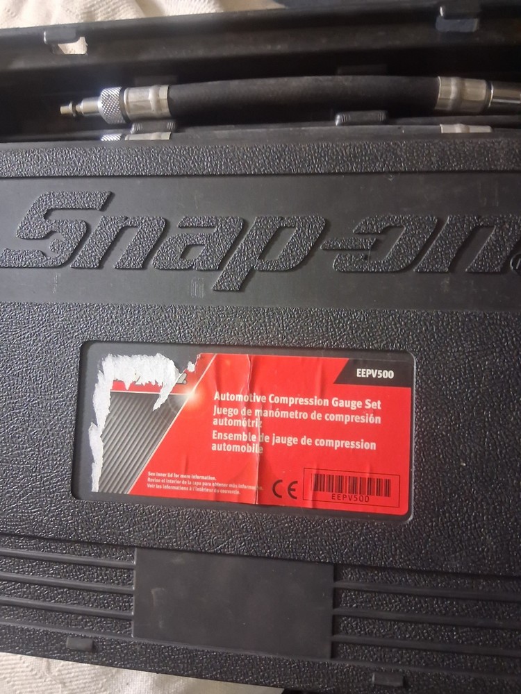 Snap-On Tools EEPV500 Automotive Compression Gauge Test Set