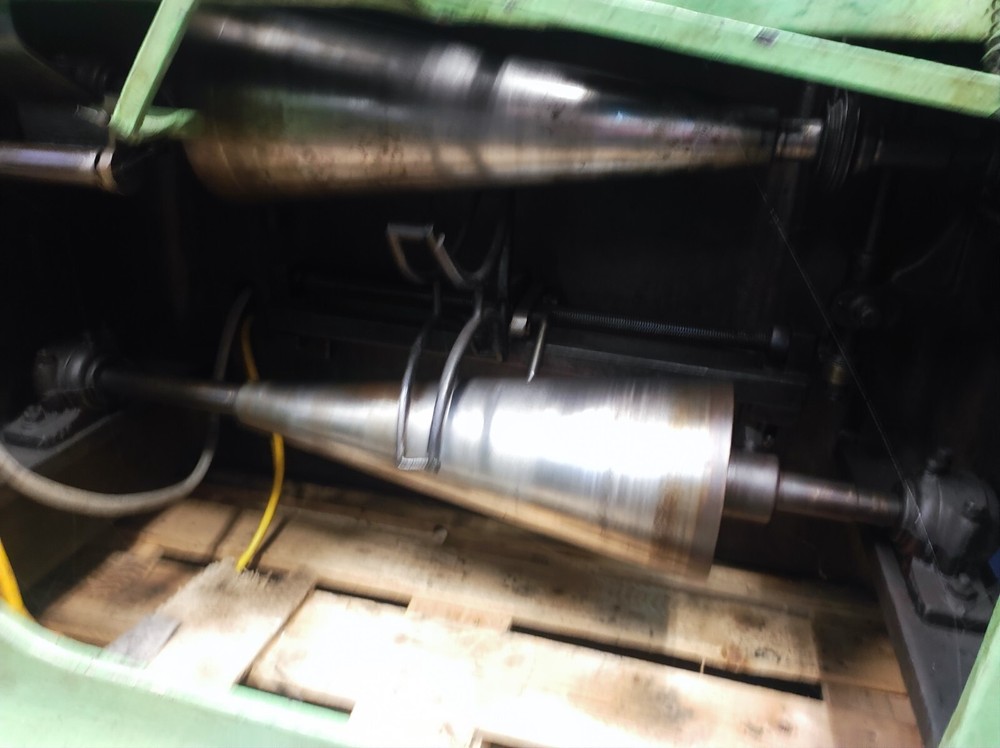 Janvier reducing machine