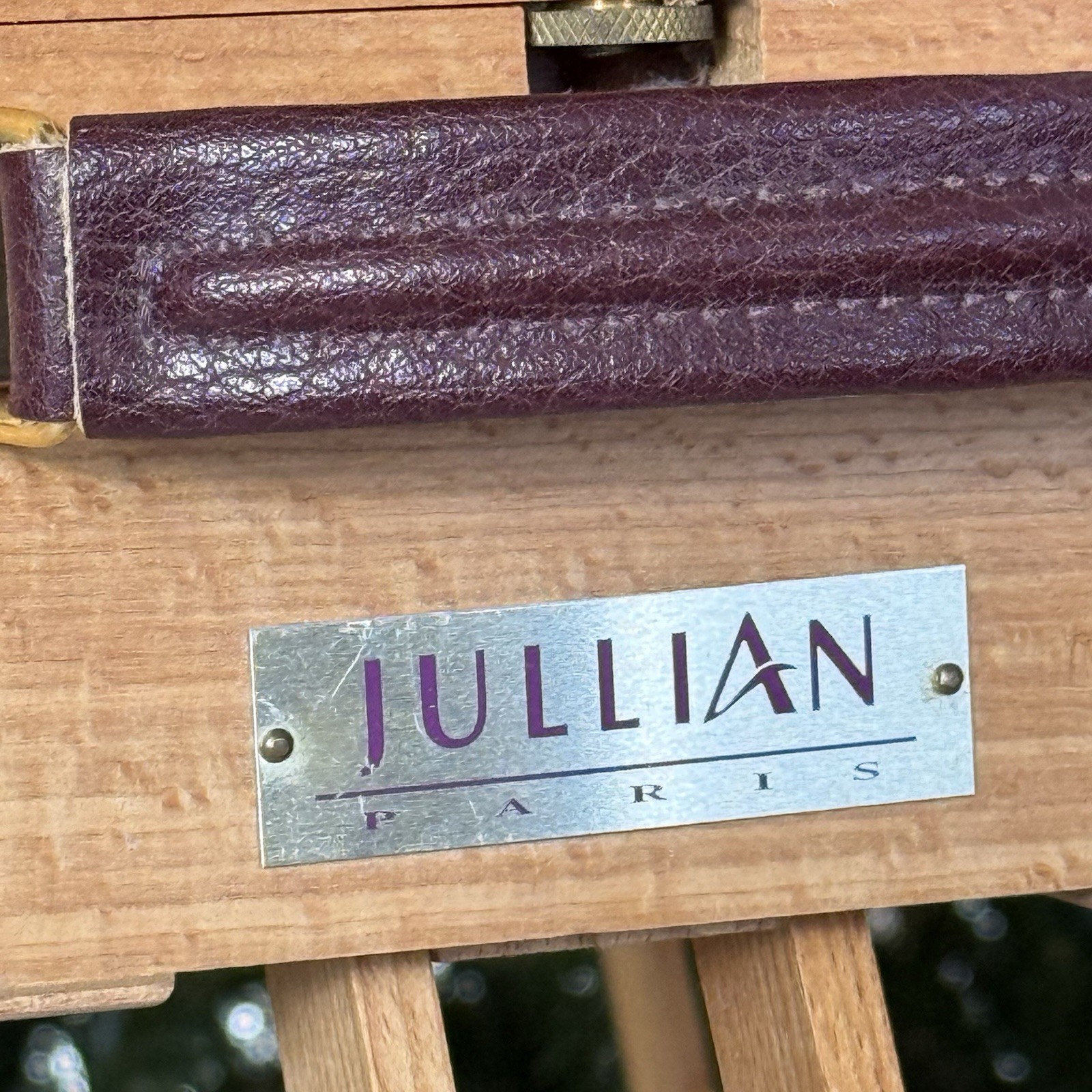 Jullian Paris Full Size French Box Easel European Beechwood