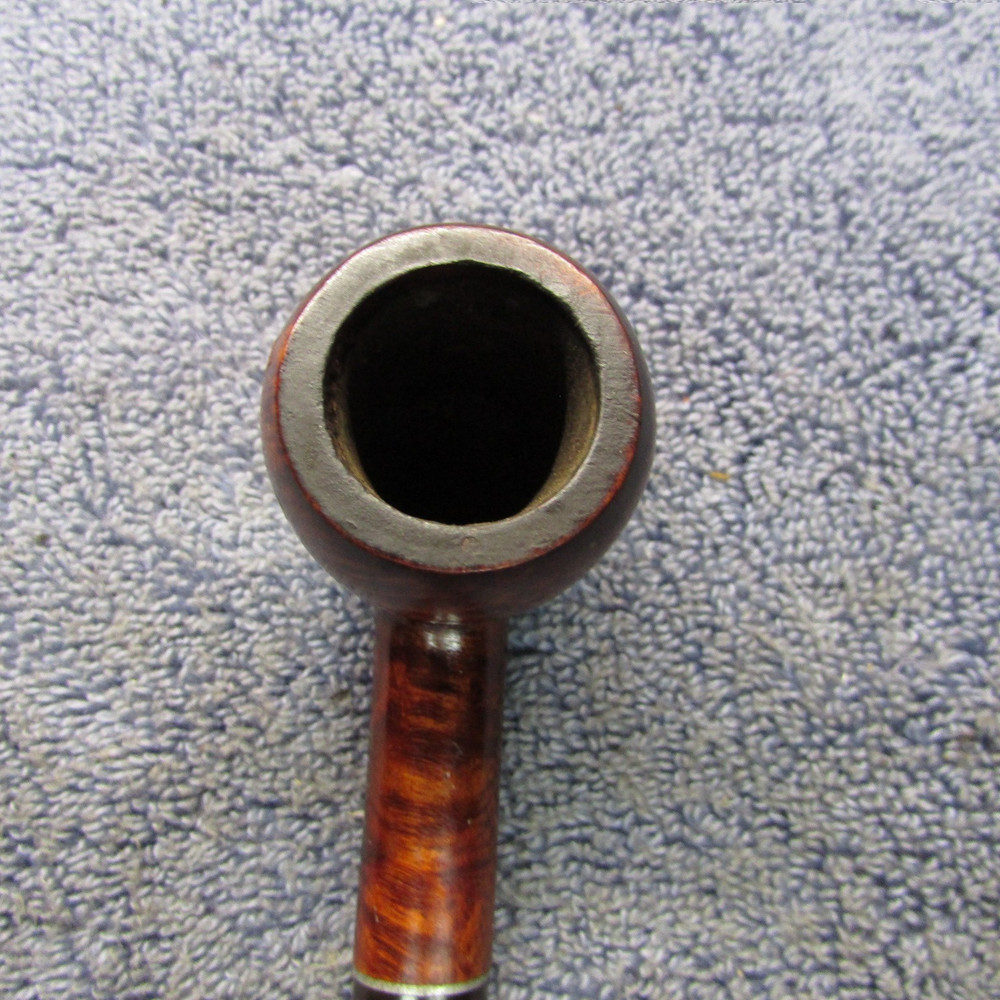 Smoking Pipe: Pipe Maker Imported Briar