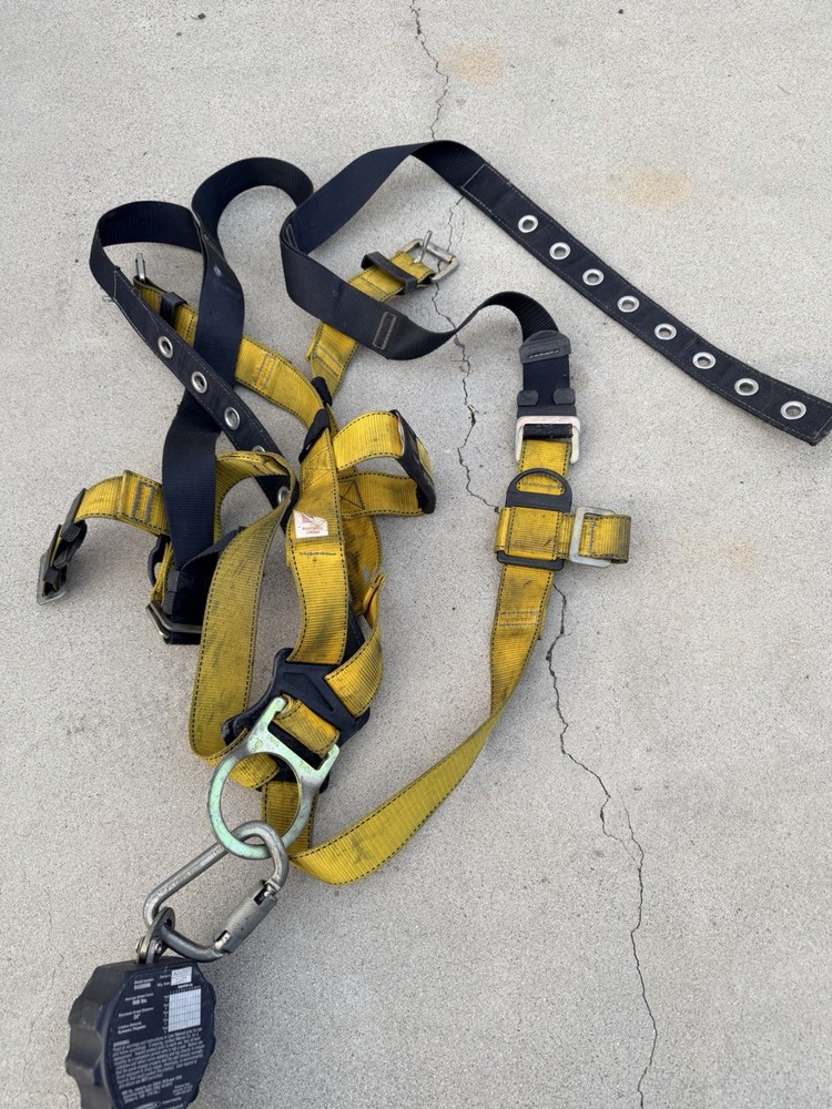 WERNER BANTAM 6 6' COMPACT RETRACTABLE LIFELINE With EXTRAS