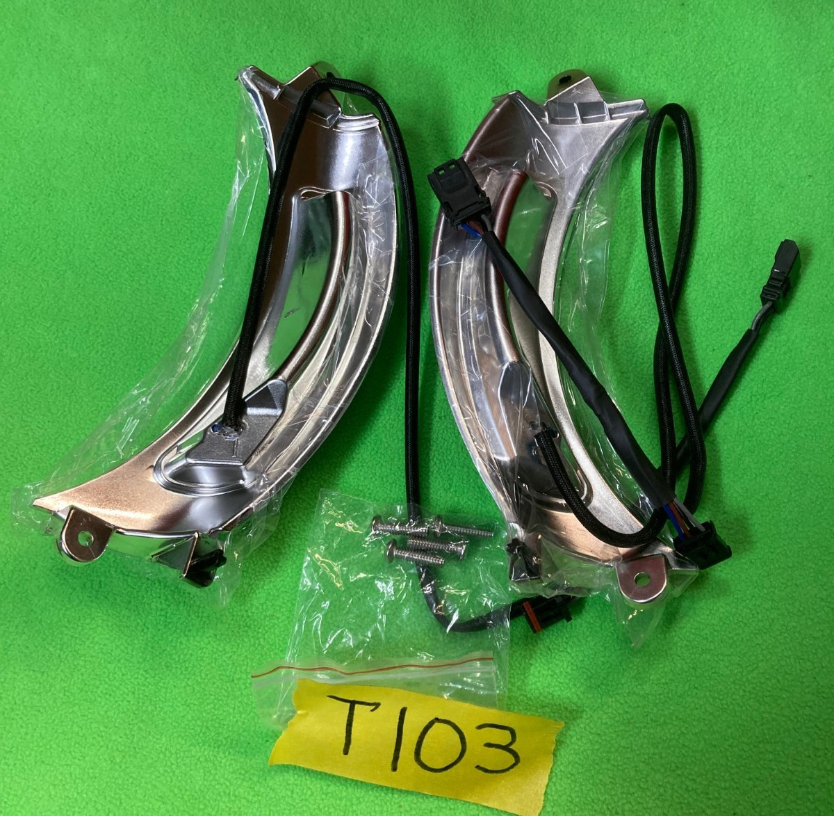 SuperSpots 15-Up Harley Road Glide Chrome LED TURN SIGNAL FAIRING VENT LIGHTS