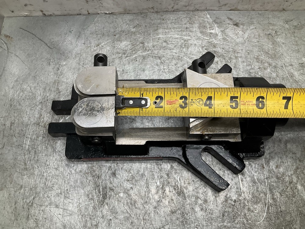 Dayton 38MN06 Control Machine Vise 3" Drilling Milling