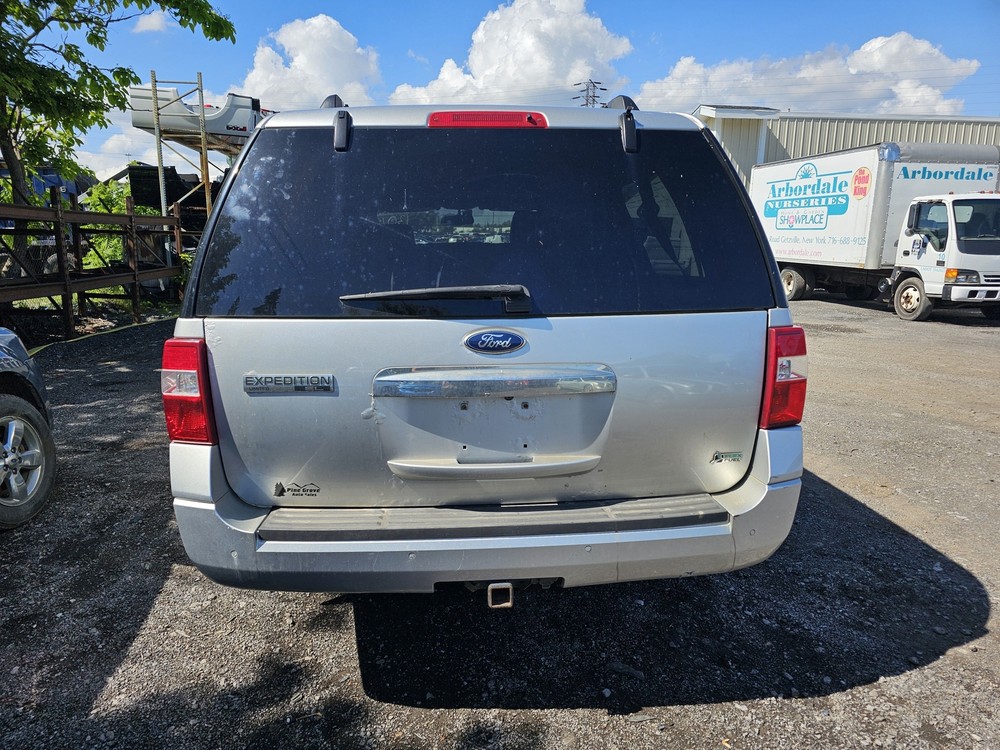 Used Fuse Box Engine fits: 2011 Ford Expedition Grade A