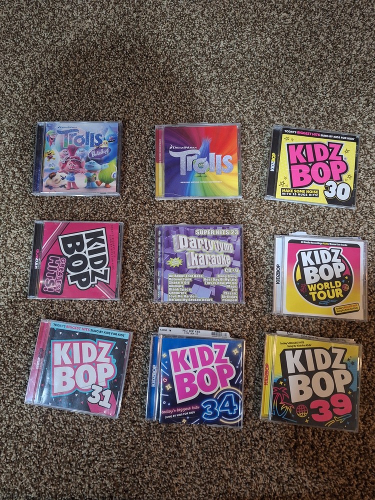 Karaoke Singing Machine with 9 CDs