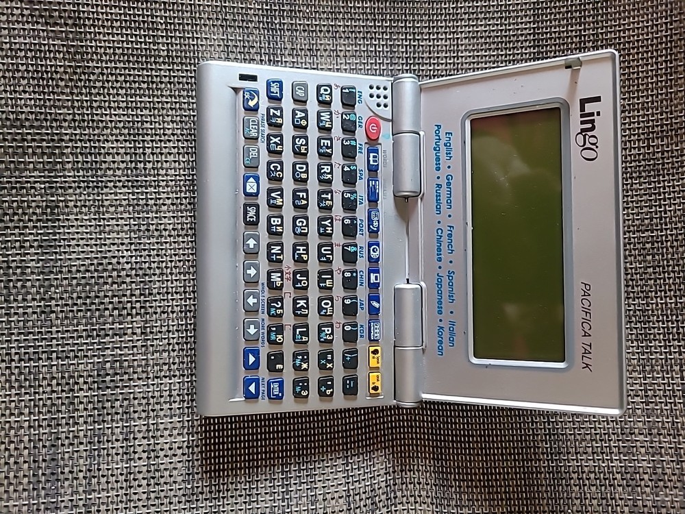 LINGO Pacifica Talk TR-2203 10 Language Talking Translator Excellent