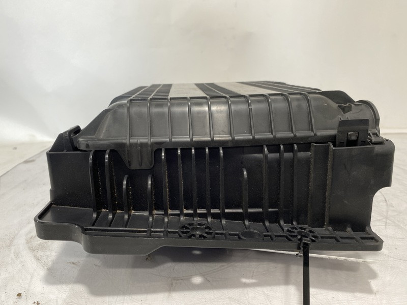 2018 Freightliner Cascadia Fuse Panel A0690283001 (628-10910)
