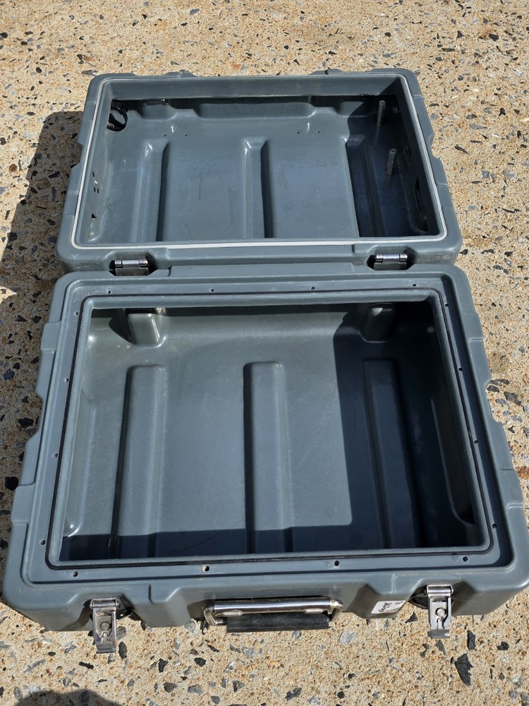 Hardigg Military Case