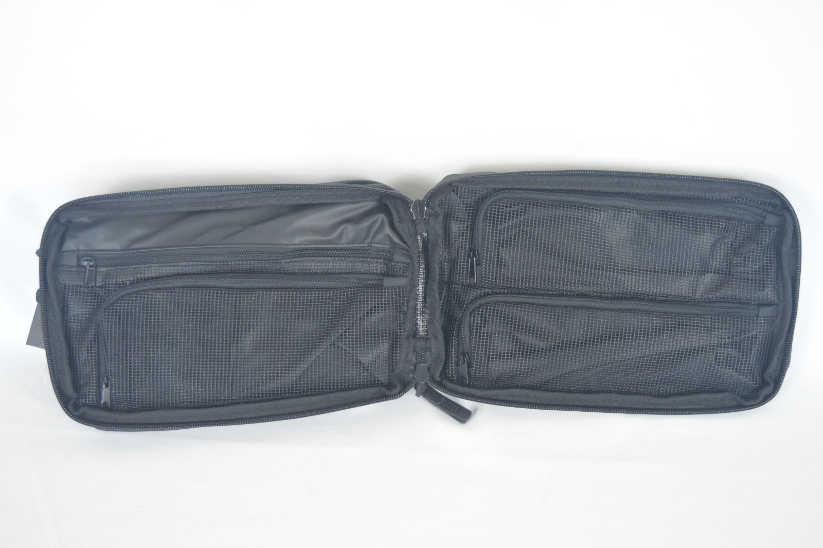 Gravel Explorer PLUS Toiletry Bag Travel Organizer Dopp Kit TSA Liquids Pouch NW