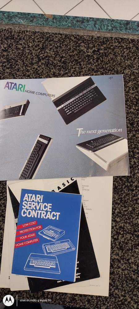 Atari 600XL VTG Home Computer Video Game Console Untested