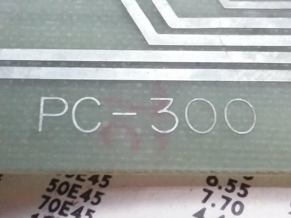 UHF MULTI REPEATER CONTROL MODEL PC-300 + ACOPIAN D15-35 POWER MODULE
