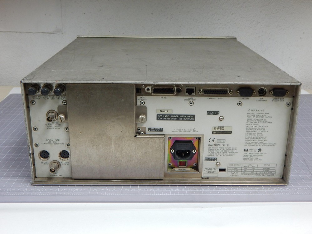 HP 8712ET RF NETWORK ANALYZER