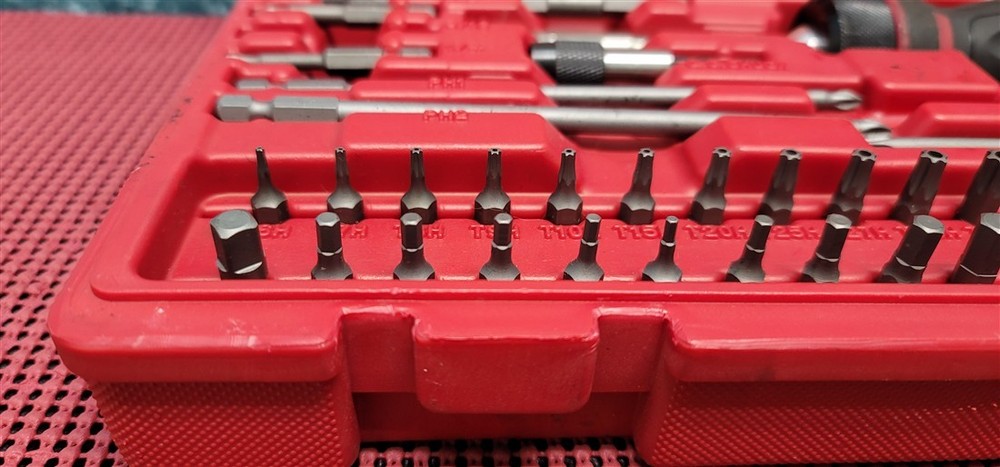 MAC TOOLS SBDR49SA MAC-GRIP RATCHETING 1/4" HEX BIT SCREWDRIVER SET 2PC MISSING