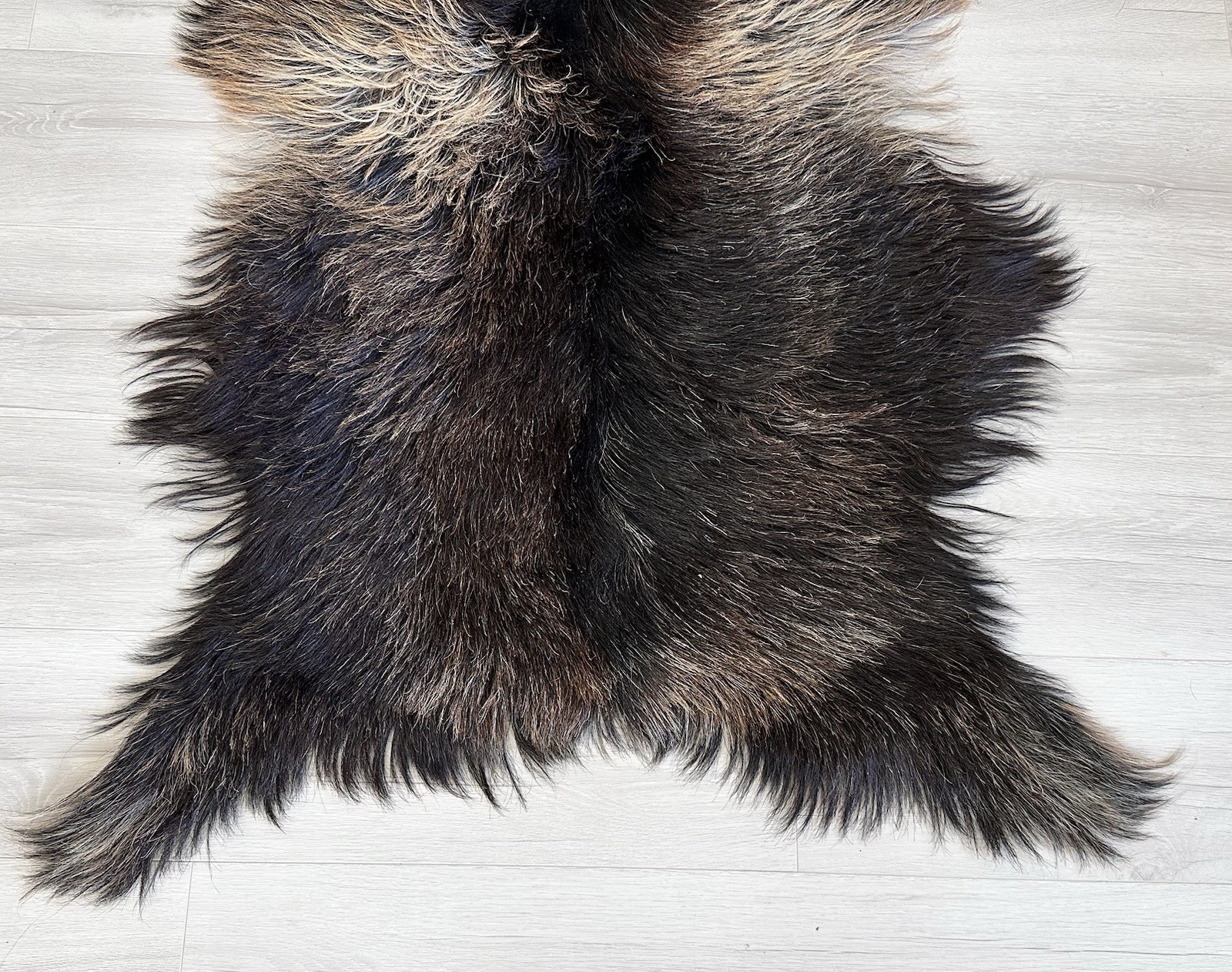 %100 Natural Goatskin Rug,goatskin Pelt,goatskin Carpet,Color,black.brown,camel