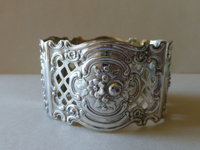 Gorgeous Open Work 800 German Silver Napkin Ring