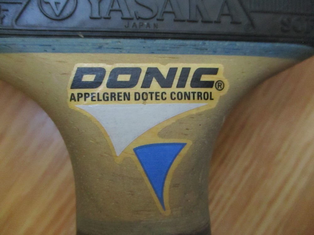 Donic Appelgren Dotec Right-Handed Paddle With Bag Read Description