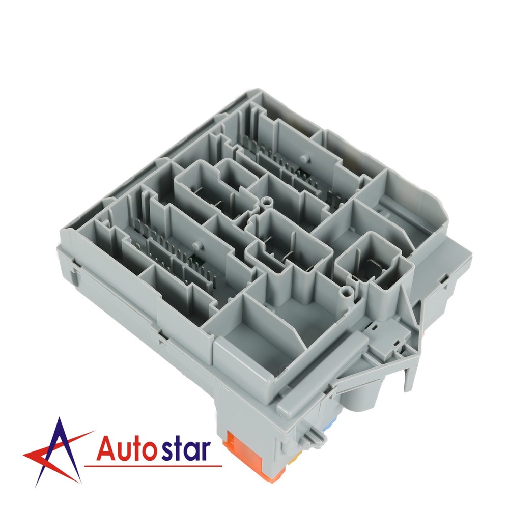 Power Distribution Center For 2014-2022 RAM ProMaster 68305537AB