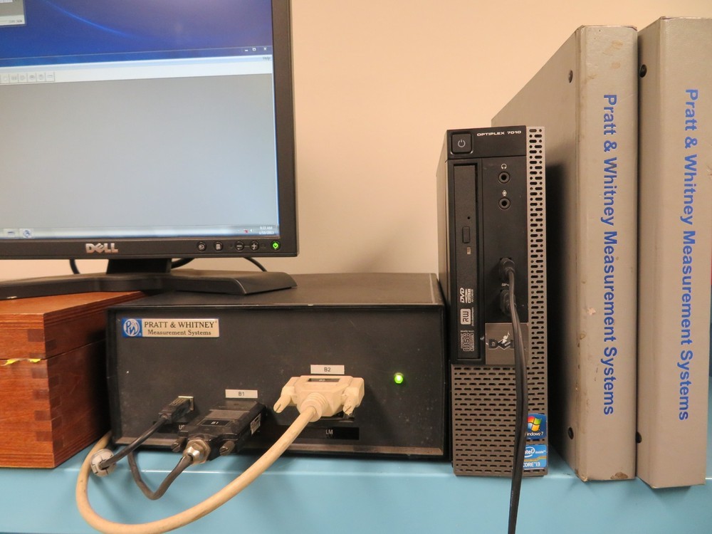 Pratt Whitney Universal Lab SuperMicrometer Measuring Machine Metrology QF33