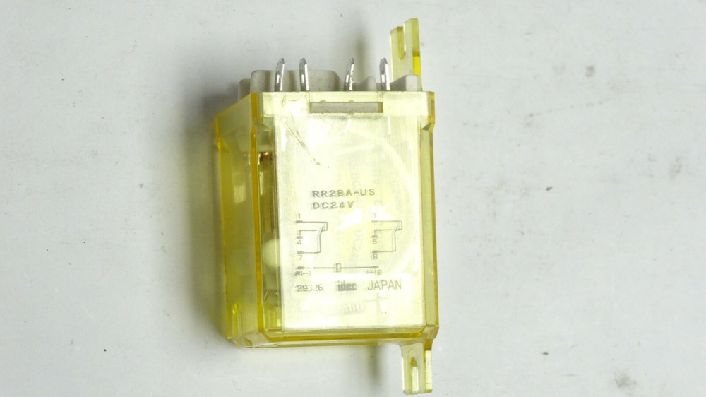 IDEC 29326 Industrial Relay