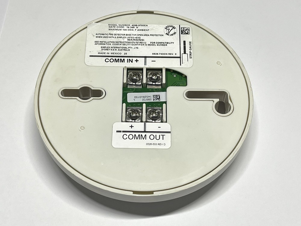 Simplex 4098-9793EA IDNet Isolator Base With 4098-9733EA Heat Detector