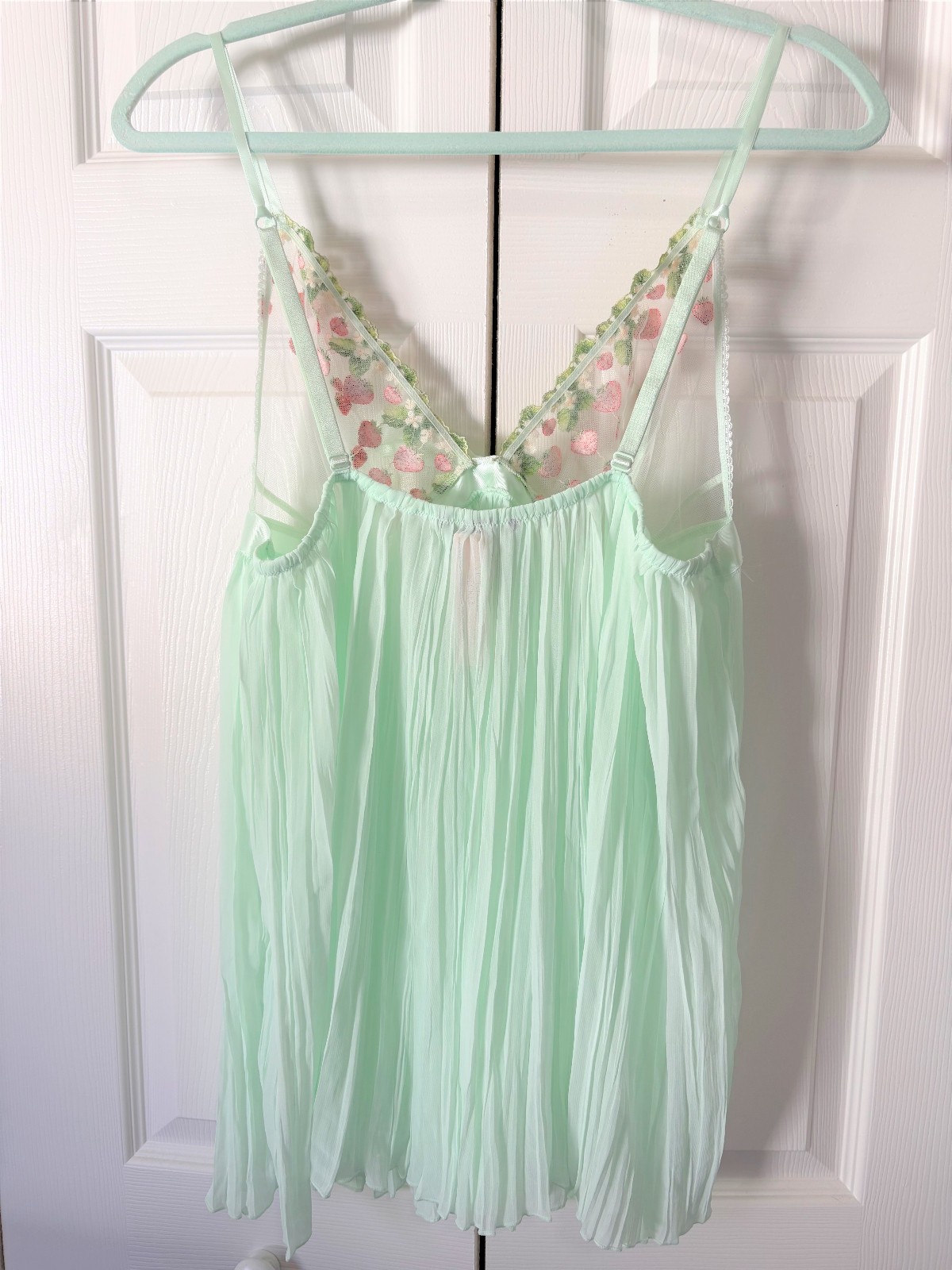 NWT - VICTORIA'S SECRET STRAWBERRY DRESS CHEMISE LINGERIE BABYDOLL - XL