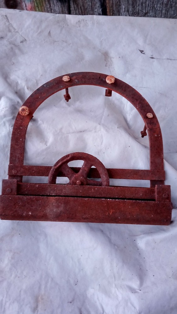 Antique barn door rollers